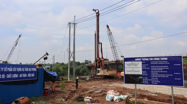 Nâng cấp, mở rộng quốc lộ 14: Gỡ vướng ranh mốc, đường điện sắp được di dời - Ảnh 2.
