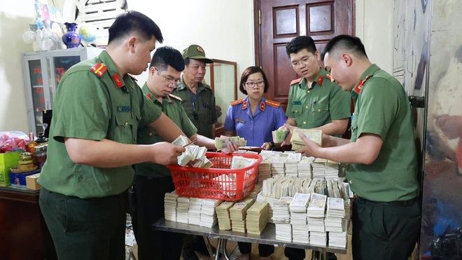 Quản lý đền Kỳ Cùng chỉ đạo cấp dưới rút ruột hàng tỉ đồng công đức- Ảnh 2.