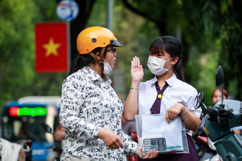 Thi tốt nghiệp THPT 2026: Môn tự chọn nào thí sinh đông nhất? - Ảnh 7.