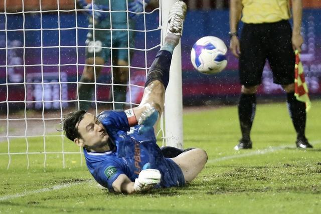 Đội tuyển Việt Nam đá AFF Cup bằng lực lượng nhập tịch mạnh nhất lịch sử- Ảnh 1.