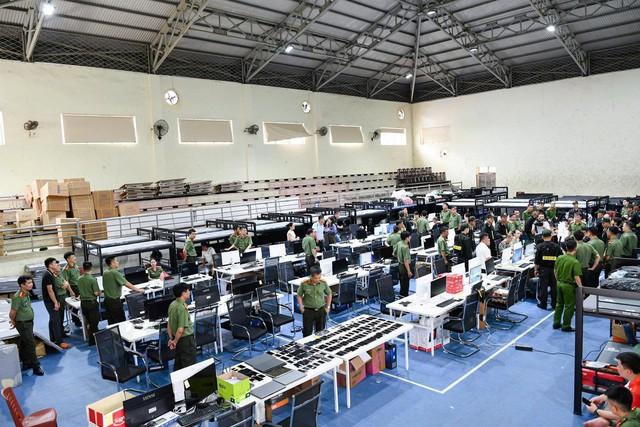 Cận cảnh 'đại bản doanh' của nhóm lừa đảo 'chuồn' từ Campuchia sang Việt Nam - Ảnh 1.