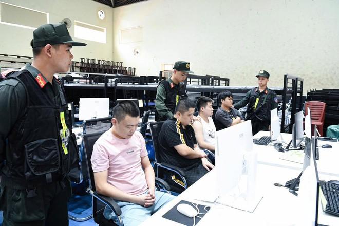 Cận cảnh 'đại bản doanh' của nhóm lừa đảo 'chuồn' từ Campuchia sang Việt Nam - Ảnh 4.