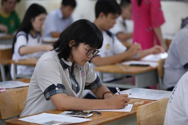 Thi tốt nghiệp THPT 2026: Đề chính thức môn lịch sử xem tại đây - Ảnh 5.