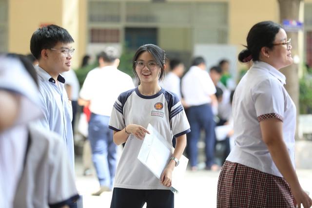 Thi tốt nghiệp THPT 2026: Xem gợi ý giải đề thi môn địa lý tại đây - Ảnh 7.