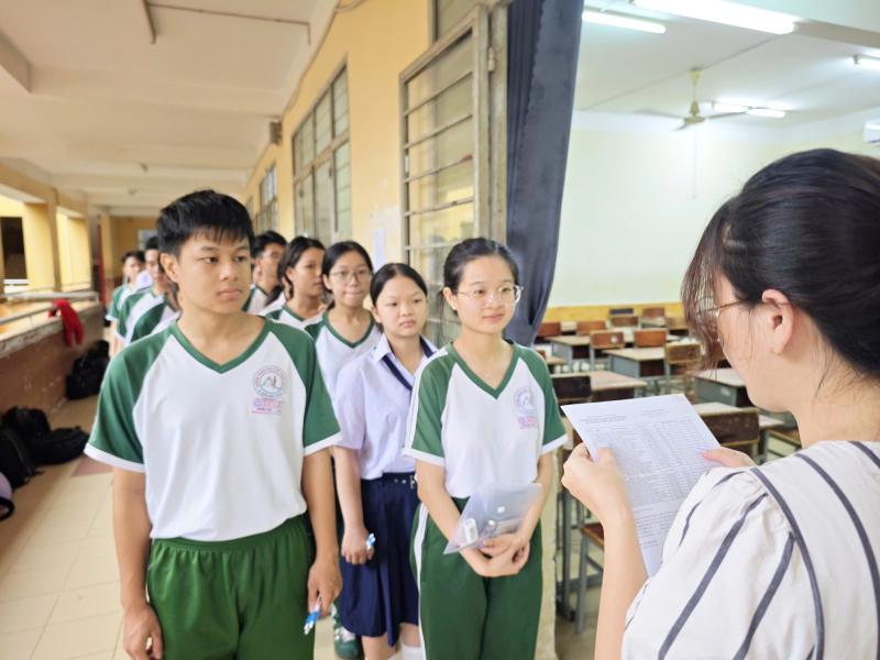 Thi tốt nghiệp THPT 2026: Quy định thí sinh cần lưu ý trong phòng thi - Ảnh 1.