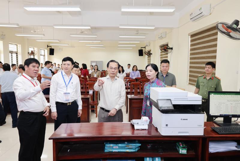 Đảm bảo cân bằng đề thi giữa các môn  - Ảnh 2.