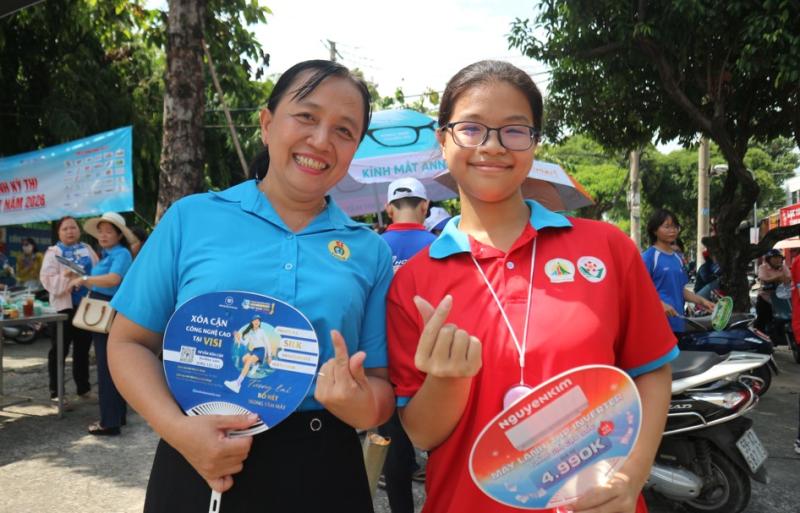 Có một điểm thi tốt nghiệp THPT được mệnh danh là 'ngọt ngào nhất TP.HCM' - Ảnh 4.