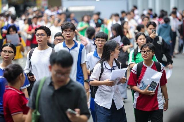 Học và làm việc thế nào để không bị đào thải? - Ảnh 1.