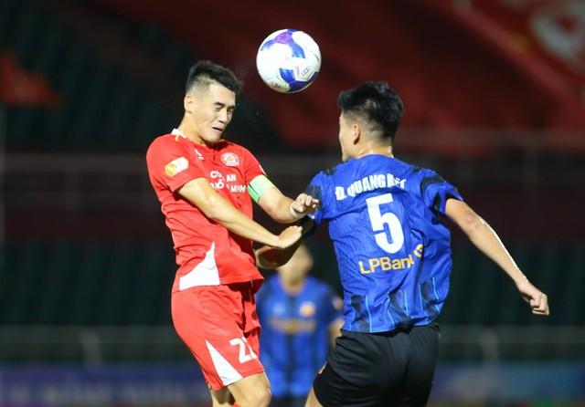 Tiến Linh trở lại đúng lúc, cánh cửa ở đội tuyển Việt Nam vẫn rộng mở  - Ảnh 1.