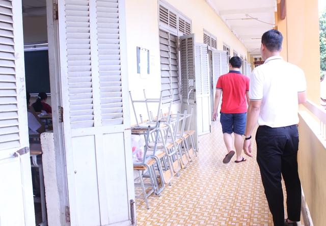 Trang phục thí sinh đi thi tốt nghiệp THPT: Đừng xem nhẹ! - Ảnh 1.