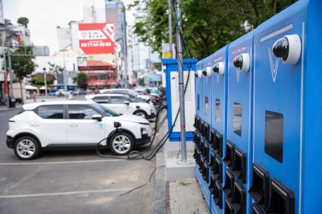 Cuộc đua 'tất tay' chính sách để đột phá xe điện toàn cầu- Ảnh 3.