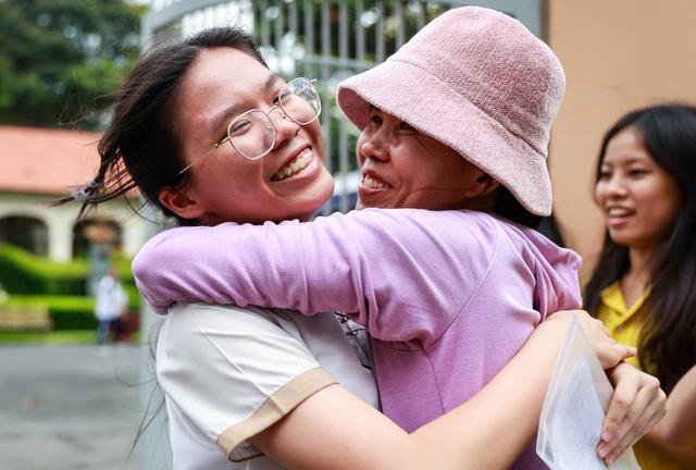 Đề thi lớp 10 môn ngữ văn TP.HCM: Phân hóa tốt, đầy nhân văn và tinh tế - Ảnh 2.