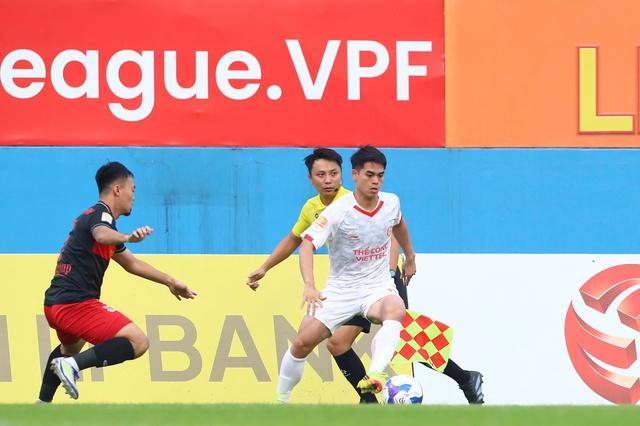 Ninh Bình ‘vùi dập’ Thể Công Viettel, HLV Chu Đình Nghiêm quá mát tay: Xứng đáng vào chung kết Cúp quốc gia- Ảnh 4.