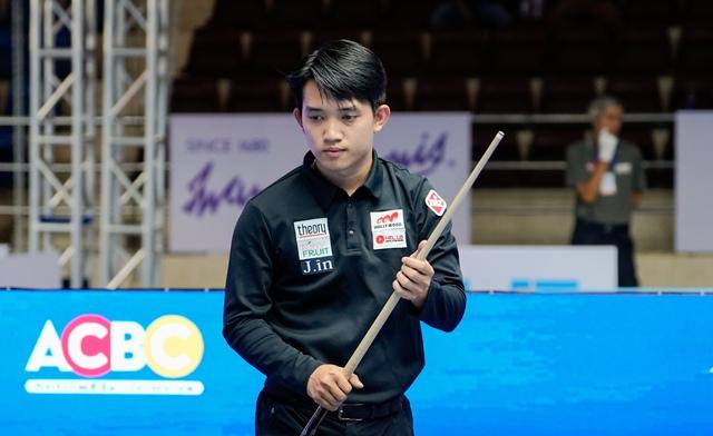 Billiards: Trần Quyết Chiến bất ngờ tung sê-ri 20 điểm, ngược dòng đánh bại Chiêm Hồng Thái- Ảnh 2. Billiards: Trần Quyết Chiến bất ngờ tung sê-ri 20 điểm, ngược dòng đánh bại Chiêm Hồng Thái- Ảnh 2.