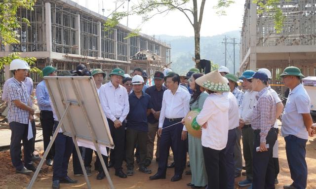 Dựng trường dưới nắng gió biên cương Quảng Trị- Ảnh 7.