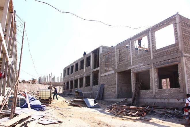 Dựng trường dưới nắng gió biên cương Quảng Trị- Ảnh 2.