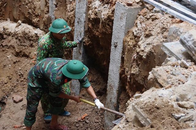 Quảng Trị: Thi công bệnh viện, phát hiện 4 hài cốt liệt sĩ- Ảnh 1.
